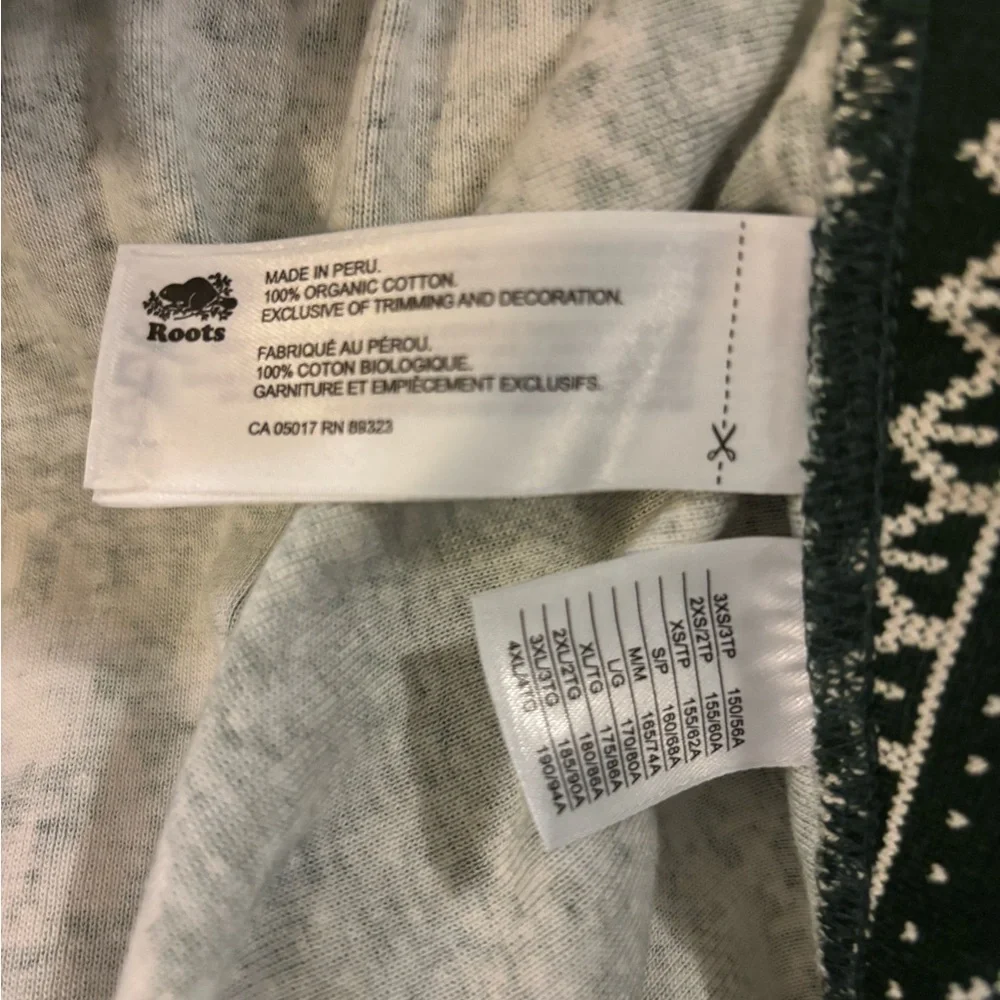 Roots, Like New, Comfy, Winter Themed, Pajama Pants